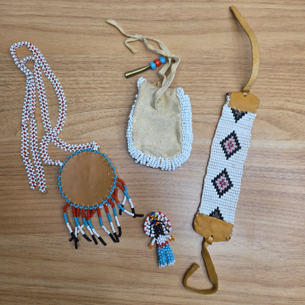 Native American Style Beaded Jewelry Thunderbird Necklace with Bracelet‎ & Pouch - Picture 2 of 14
